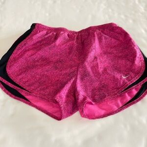 Nike, woman’s dri-fit shorts in excellent condition.